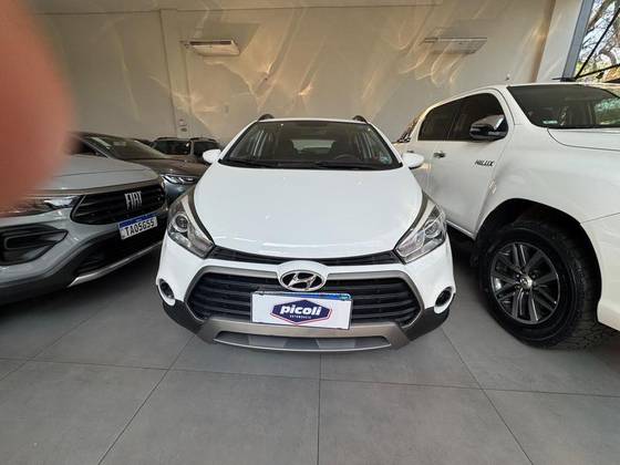 HYUNDAI HB20X 1.6 16V PREMIUM FLEX 4P AUTOMÁTICO